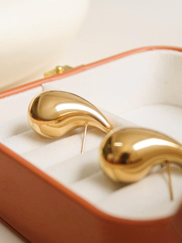Large Huggie Droplet Earring