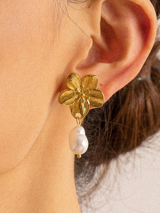 Flower Pearl Earrings