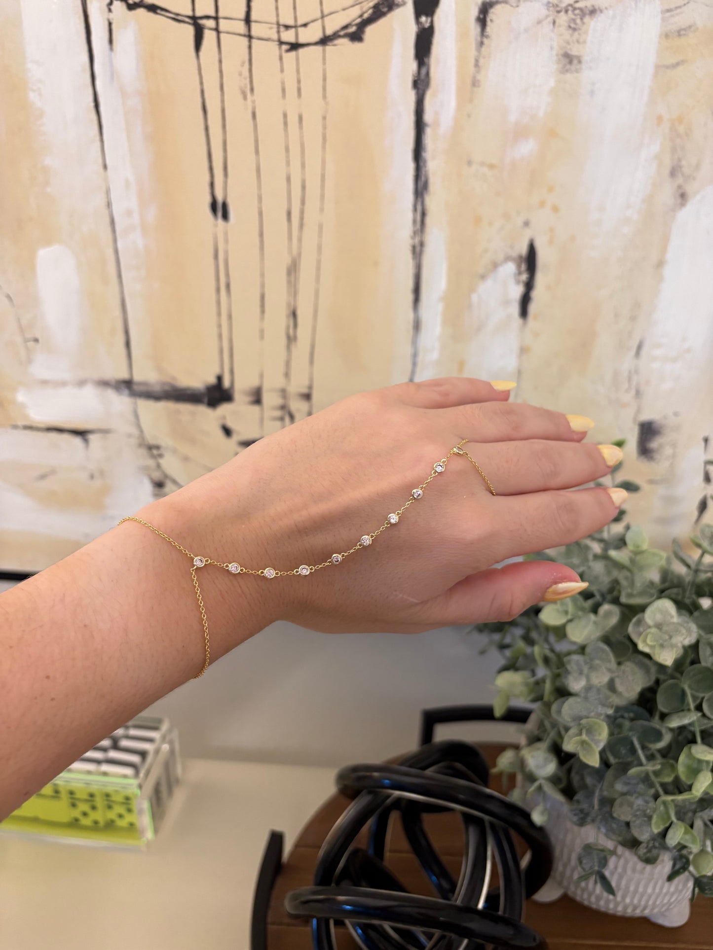 Sparkling Pink Hand Chain