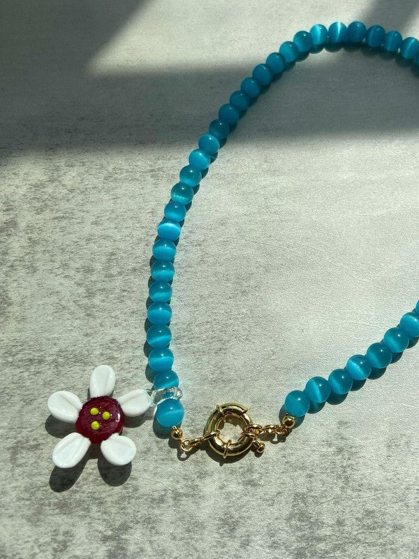 Cat Eye Glass Necklace with Sunflower
