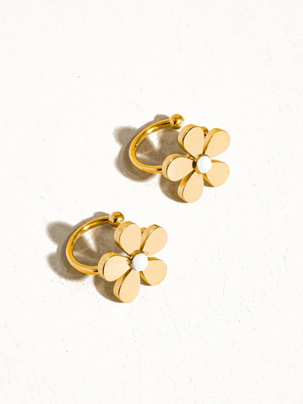 Daisy Ear Cuff