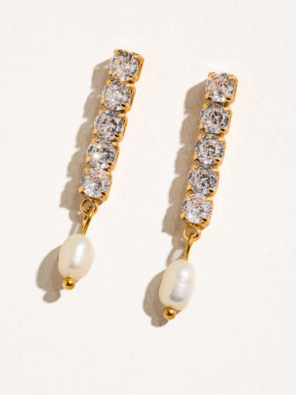 Pearl Drop Earring