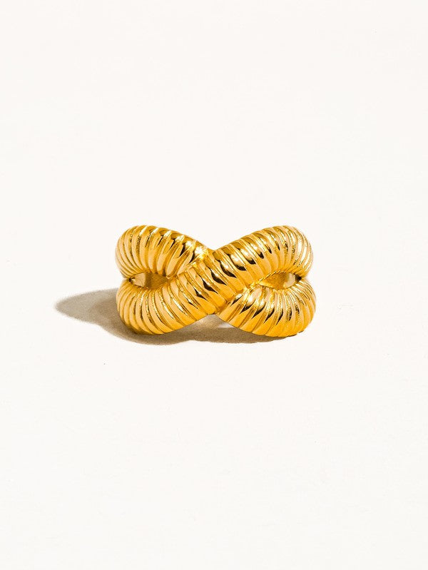Cross Spiral Ring