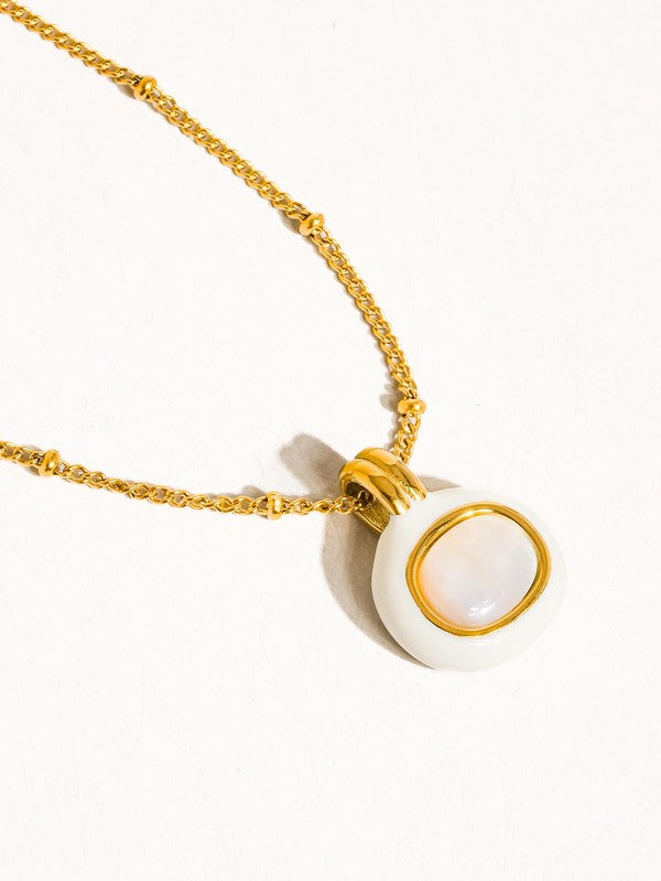 Square Shell Pendant Necklace