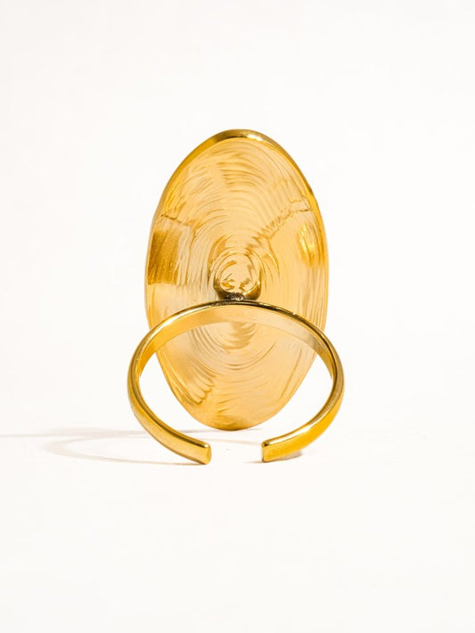 Oval Pearl Ring